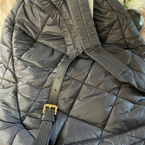 Moschino x H&M Oversized Backpack - Limited Editin - Picture 8 of 12